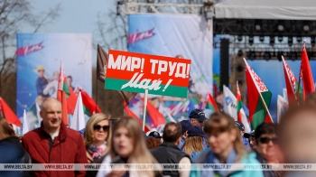 Лукашенко: Первомай объединяет всех, кто трудится на благо Родины