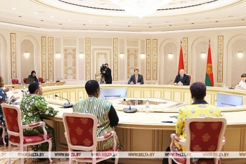 Как Беларусь и Зимбабве строят мосты дружбы и сотрудничества