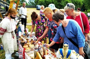 Bыставка декоративно-прикладного искусства «Молодёжь и творчество»