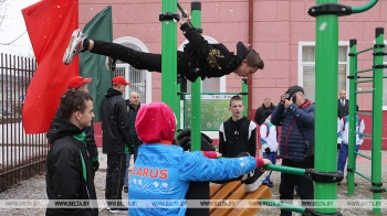 Современная и доступная каждому: в Могилеве открыли новую воркаут-площадку