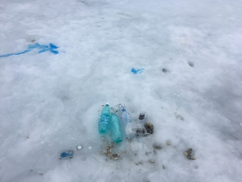 Соблюдай чистоту на льду