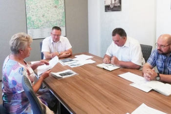 Дмитрий Пимошенко провёл приём граждан. С какими вопросами пришли мстиславчане