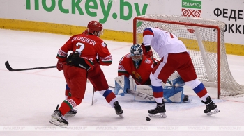 Сборная Беларуси по хоккею завершила майское турне домашним поражением от россиян
