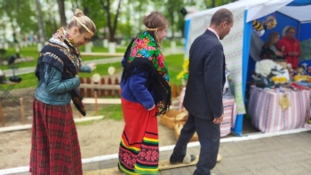 Творческие коллективы Мстиславского района приняли участие в международном фестивале «Золотая пчёлка» в Климовичах и фестивале-ярмарке народных художественных ремёсел «Вясновы букет» в городе Минске