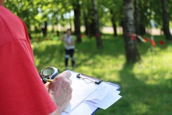 Посмотрите, как в Мстиславле прошёл легкоатлетический кросс. Фотофакт