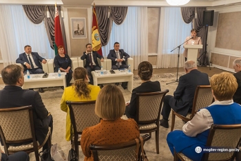 Ирина Раинчик: совместное взаимодействие по вопросам реализации программ способствует развитию благосостояния жителей региона