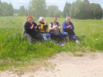 Концертная программа «Летние мелодии» прошла для жителей д.Рожево, д.Космыничи, д.Ширки